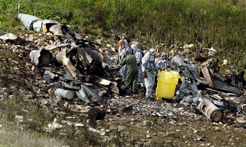 restos del avión israelí derribado por la defensa siria